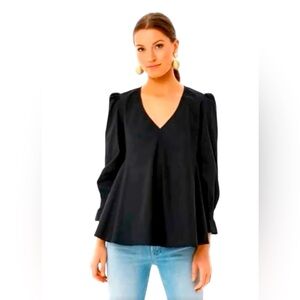 Tuckernuck black faux suede top EUC.